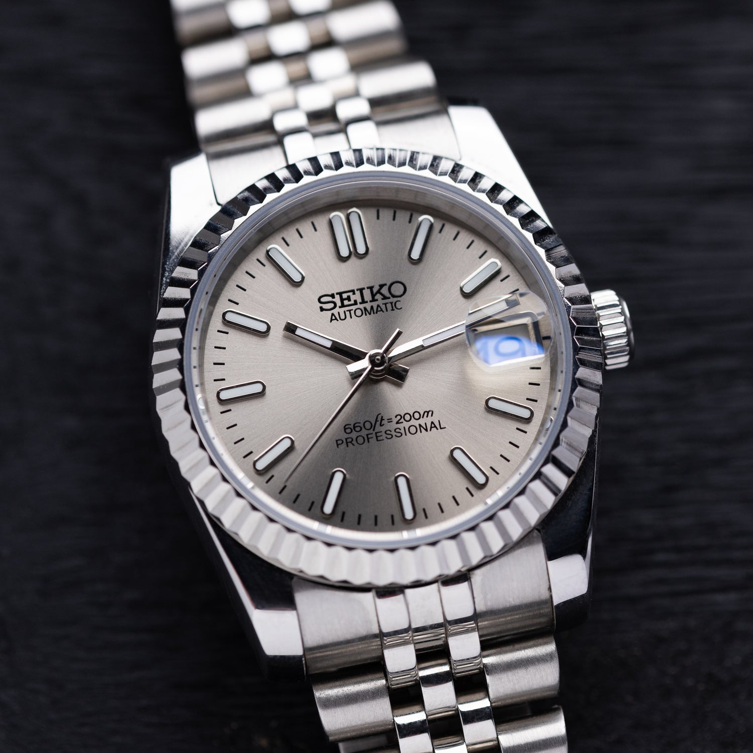 Mod Datejust Watch with Champagne Dial